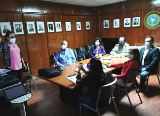 Mónica de Berreondo explica el estado y el tipo de atención de la Fundación Manos Amigas a la sectaria Thelma Portillo, al gobernador Waldemar Barillas y al diputado Guillermo Cifuentes.