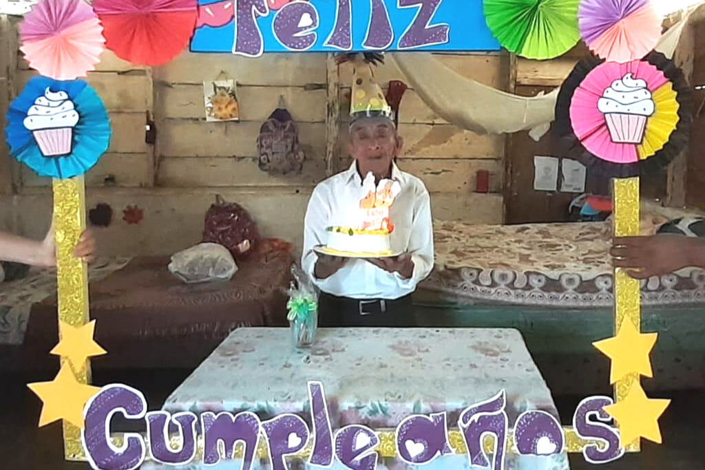 Mis Años Dorados de Pueblo Nuevo, Suchitepéquez, celebró los cumpleaños de los adultos mayores